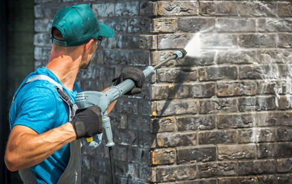 The Soft Washing Secret: Why Exterior Cleaners Are Switching to Bleach-Resistant Shirts